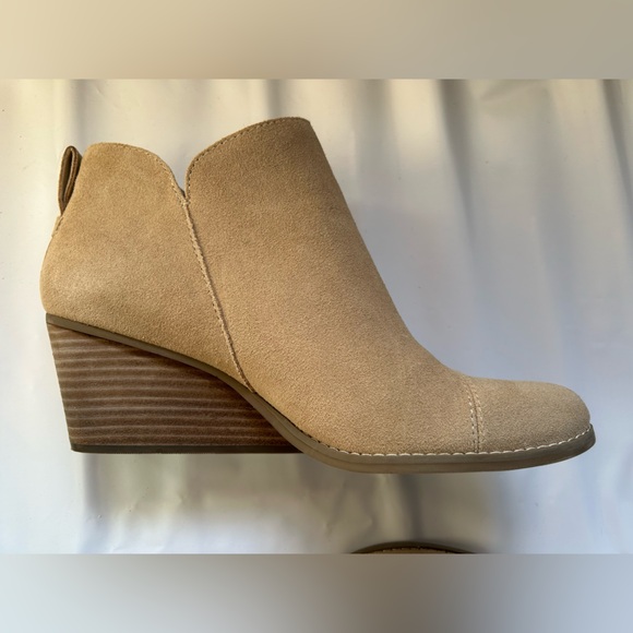 Toms Beige Suede Ankle Booties - Picture 2 of 9